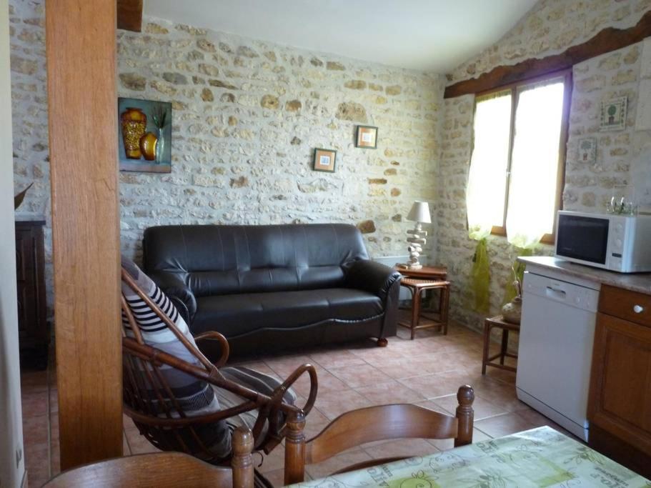 Gites Chez Belliveau Meursac Exterior foto