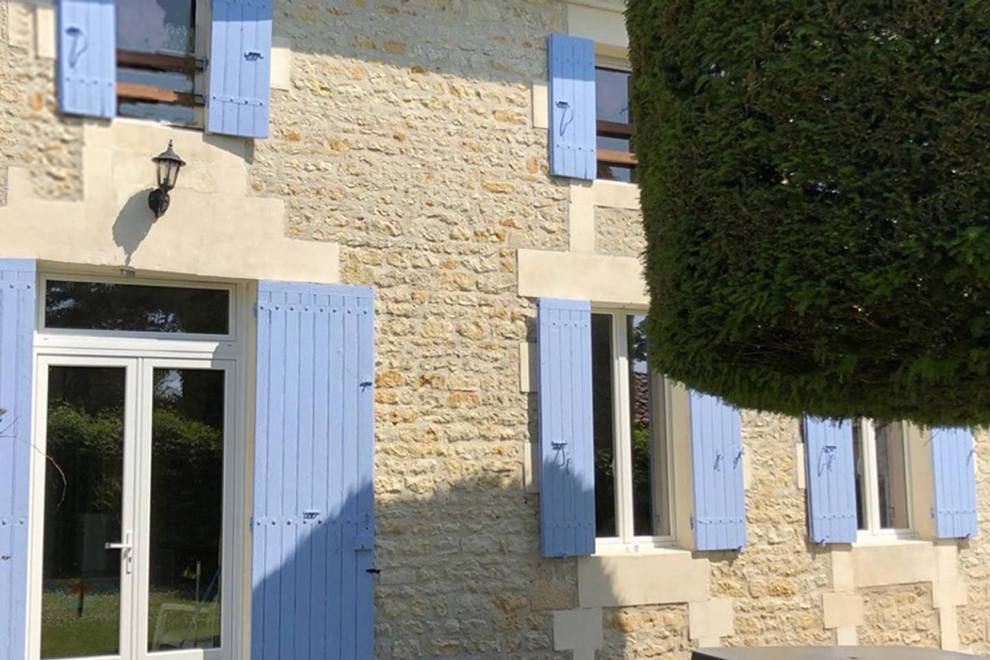 Gites Chez Belliveau Meursac Quarto foto